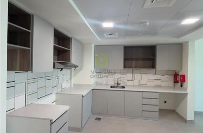 Apartment - Studio - 1 Bathroom for rent in Reeman Living II - Al Shamkha - Abu Dhabi Apartment - Studio - 1 Bathroom for rent in Reeman Living II - Al Shamkha - Abu Dhabi