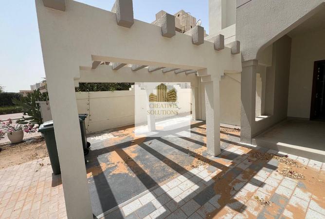 70282374 - Property Image 3