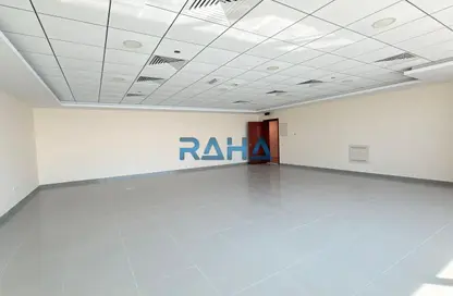 مكتب - استوديو - 2 حمامات للايجار في برج جلفار التجاري - ابراج جلفار - النخيل - رأس الخيمة