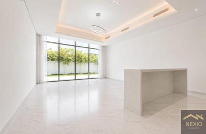 Villa - 5 Bedrooms - 6 Bathrooms for rent in Nad Al Sheba 4 - Nad Al Sheba - Dubai Villa - 5 Bedrooms - 6 Bathrooms for rent in Nad Al Sheba 4 - Nad Al Sheba - Dubai