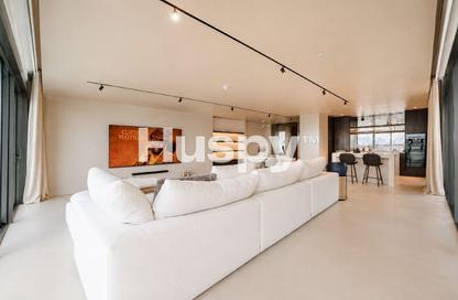 Apartment - 3 Bedrooms - 3 Bathrooms for sale in Beach Vista Tower 1 - Beach Vista - Emaar Beachfront - Dubai Harbour - Dubai