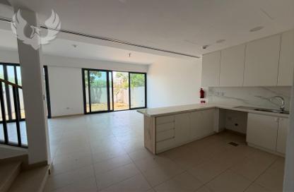 Townhouse - 3 Bedrooms - 3 Bathrooms for rent in Cherrywoods - Dubai Townhouse - 3 Bedrooms - 3 Bathrooms for rent in Cherrywoods - Dubai