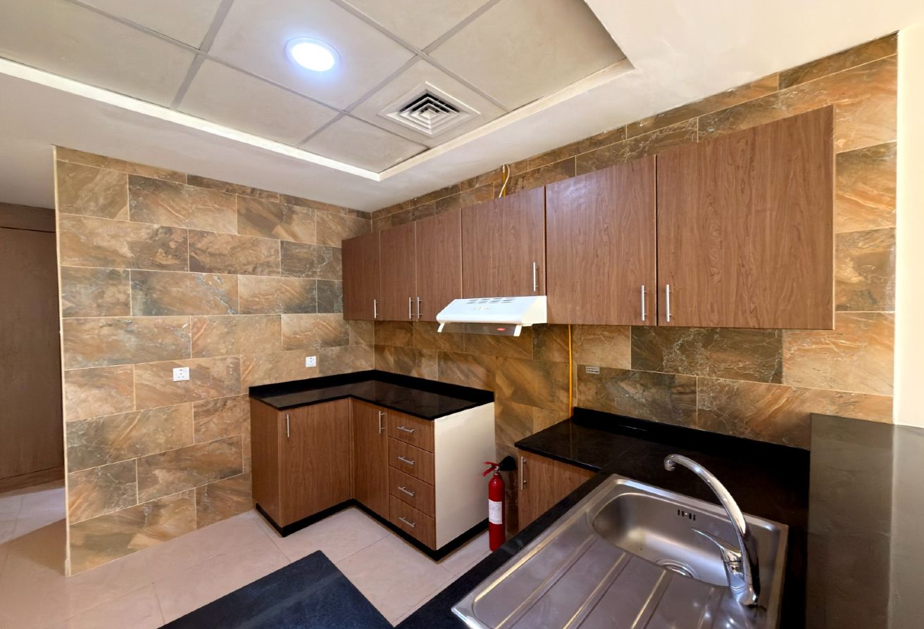 1 Month Free | Spacious | Multiple Chq gallery image
