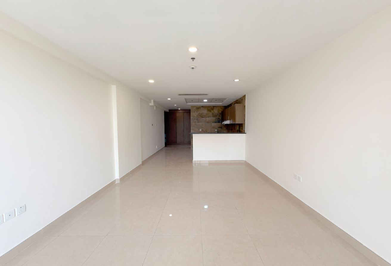 1 Month Free | Spacious | Multiple Chq