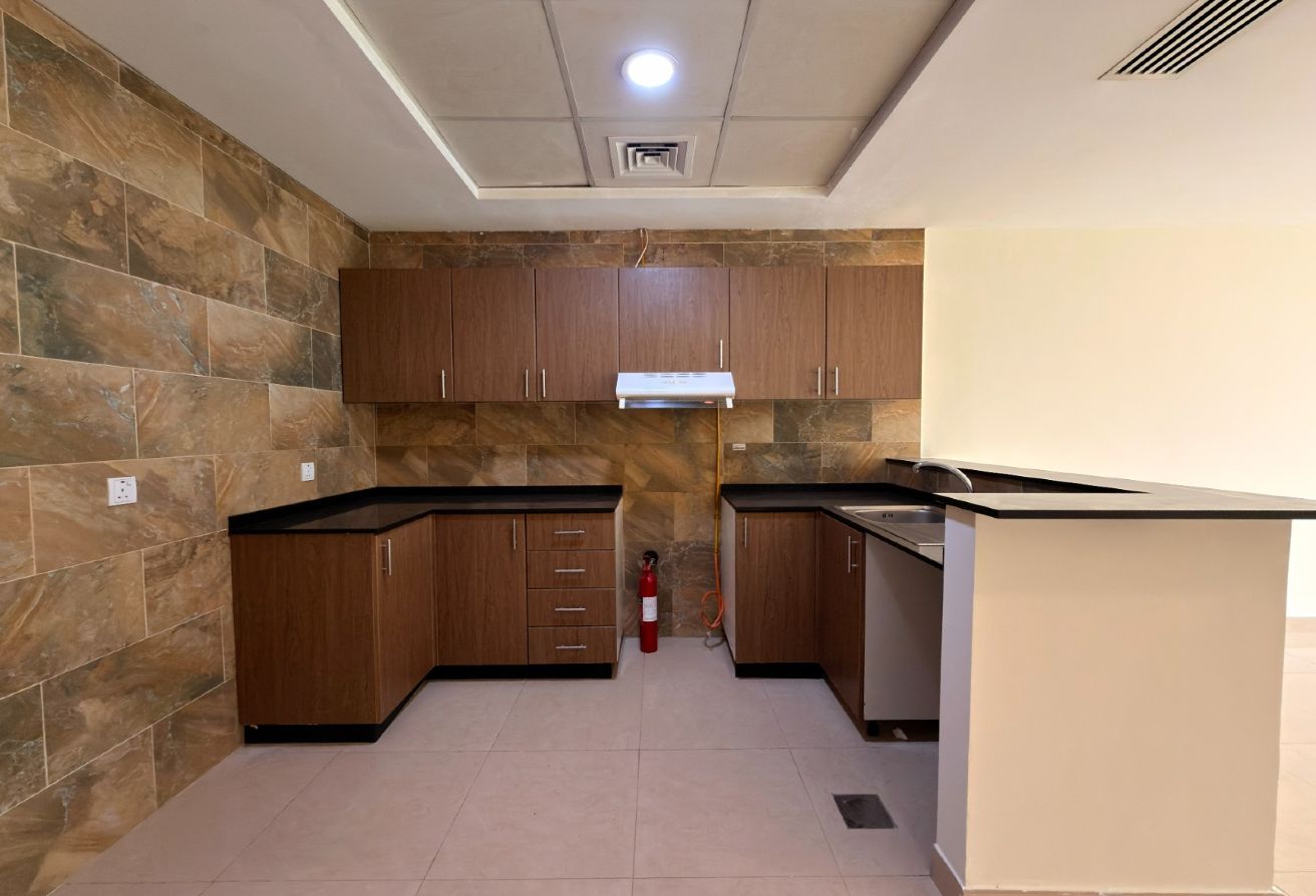 1 Month Free | Spacious | Multiple Chq gallery image