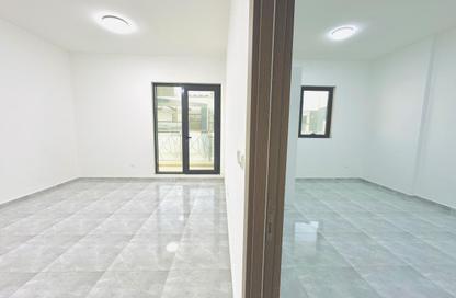 Apartment - 1 Bedroom - 2 Bathrooms for rent in Marah Building - International City Phase 2 - Al Warsan 4 - Al Warsan - Dubai Apartment - 1 Bedroom - 2 Bathrooms for rent in Marah Building - International City Phase 2 - Al Warsan 4 - Al Warsan - Dubai