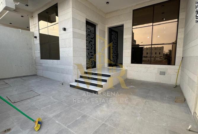 83648064 - صورة العقار 2