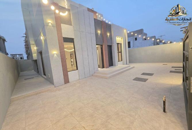 141018236 - Property Image 2