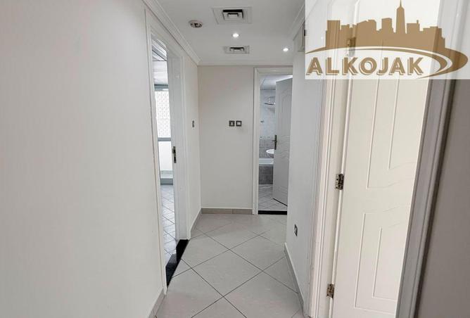 138777517 - Property Image 2