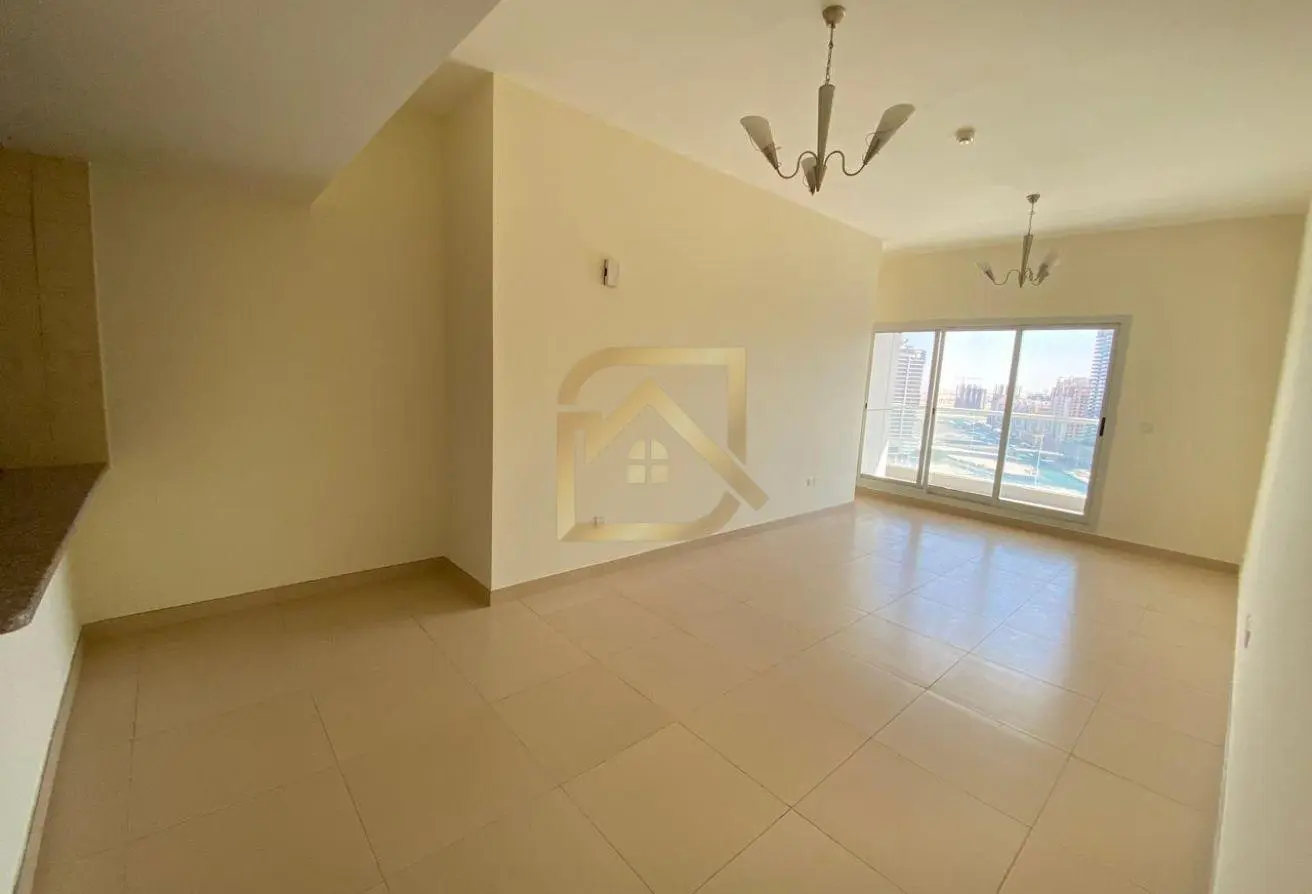 156485636 - Property Main Image
