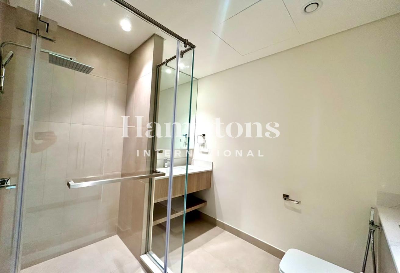 Bigger Layout | Direct Pool Access | Vacant photo 16