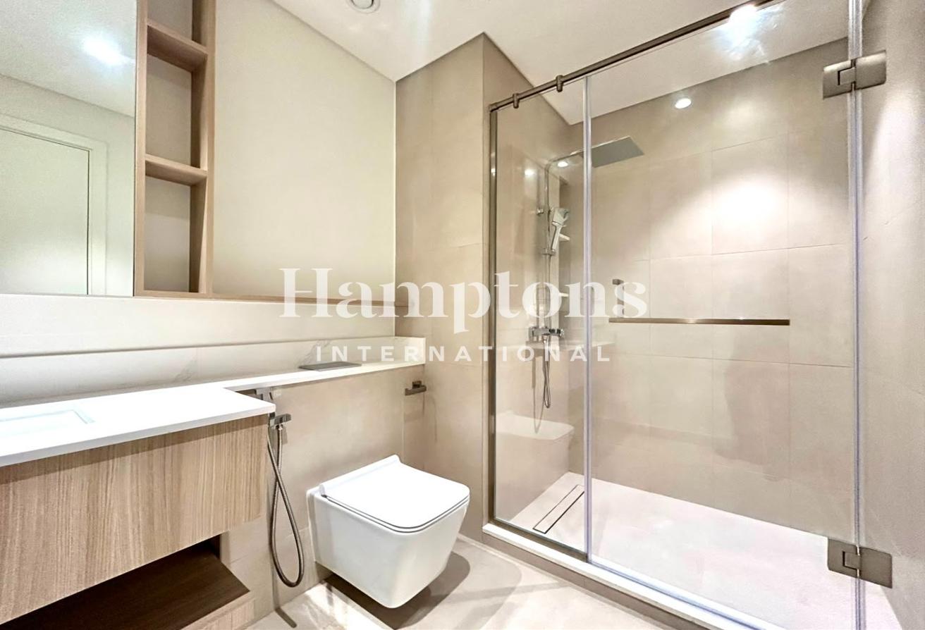 Bigger Layout | Direct Pool Access | Vacant photo 15