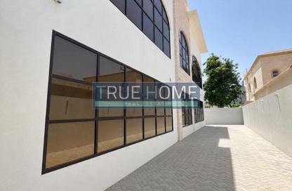 Villa - 4 - 5 for rent in Al Khaldeia Area - Sharjah Villa - 4 - 5 for rent in Al Khaldeia Area - Sharjah