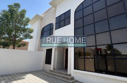 Villa - 4 - 5 for rent in Al Khaldeia Area - Sharjah Villa - 4 - 5 for rent in Al Khaldeia Area - Sharjah