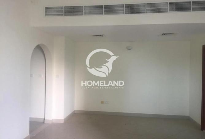 53172895 - صورة العقار 2