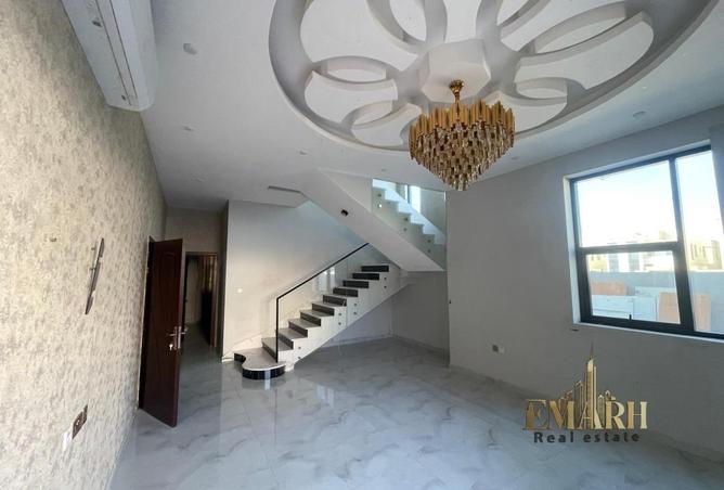 81927378 - Property Image 3