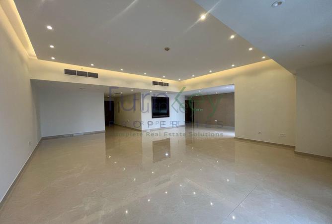 67820121 - Property Image 2