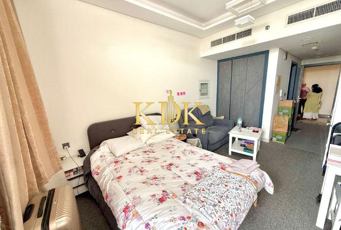 77793401 - Property Image 2