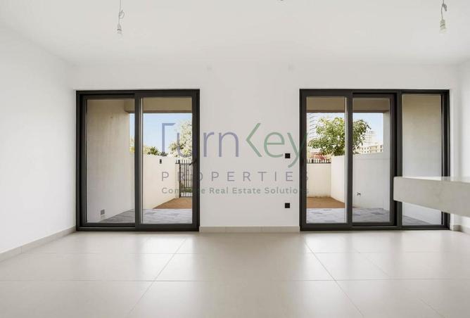 78191221 - Property Image 3