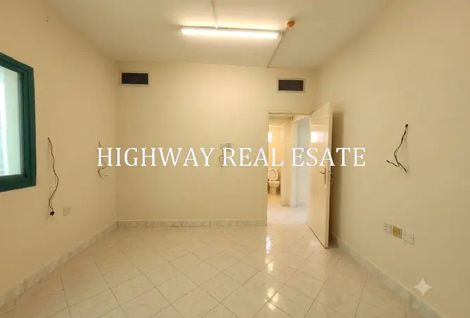 151893975 - Property Image 3