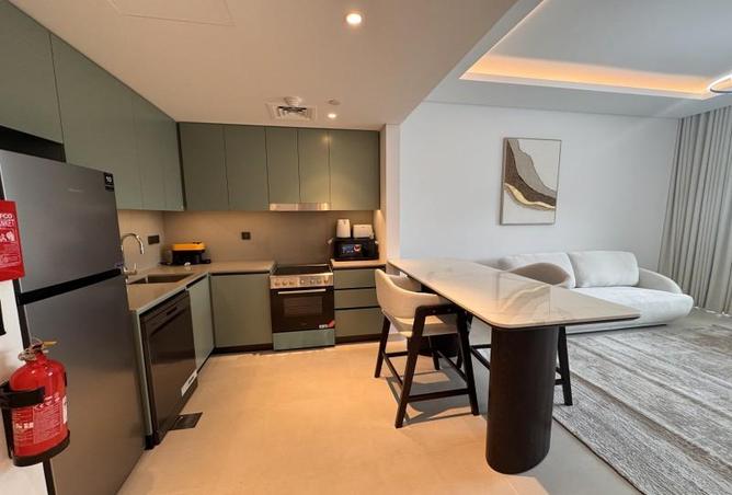 76132333 - Property Image 2