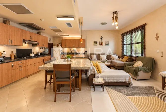 156185931 - Property Image 3