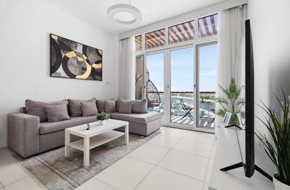 Apartment - Studio - 1 for rent in Palm Views West - Palm Views - Palm Jumeirah - Dubai Apartment - Studio - 1 for rent in Palm Views West - Palm Views - Palm Jumeirah - Dubai