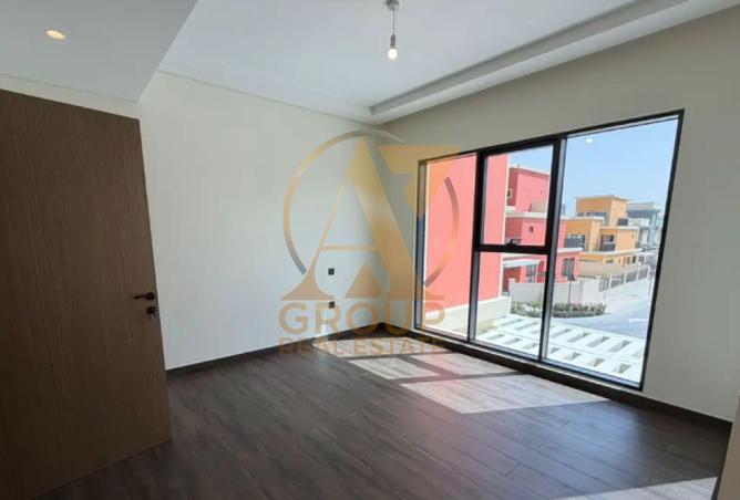 103693510 - Property Image 3