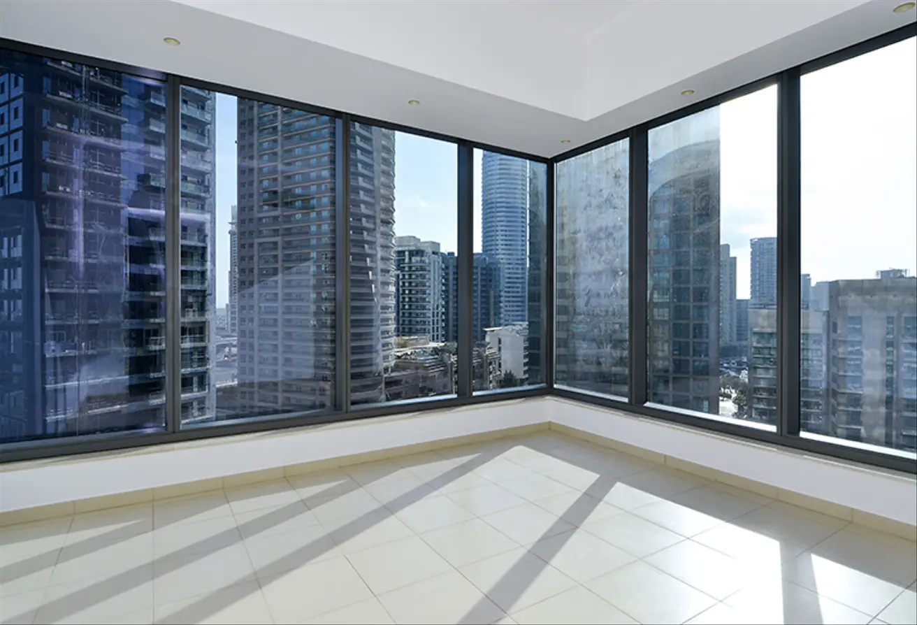 152355401 - Property Main Image