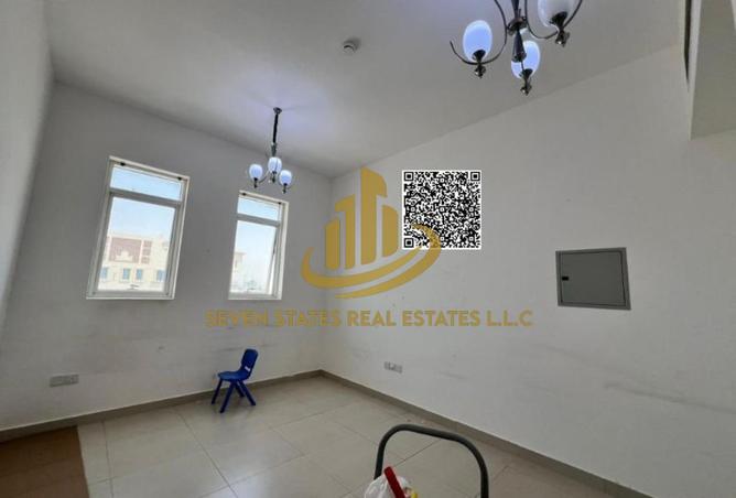 82372553 - Property Image 3