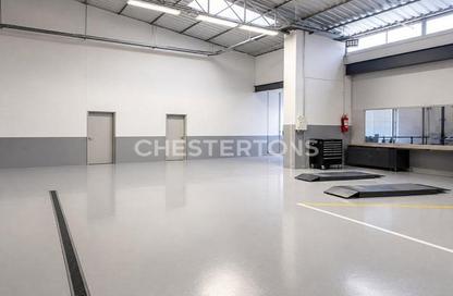 Warehouse - Studio for rent in Umm Ramool 109 - Umm Ramool - Dubai