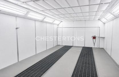 Warehouse - Studio for rent in Umm Ramool 109 - Umm Ramool - Dubai