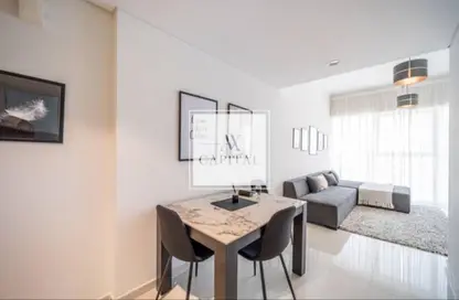 شقة - غرفة نوم - 1 حمام للبيع في كارسون بي - كارسون - داماك هيلز - دبي