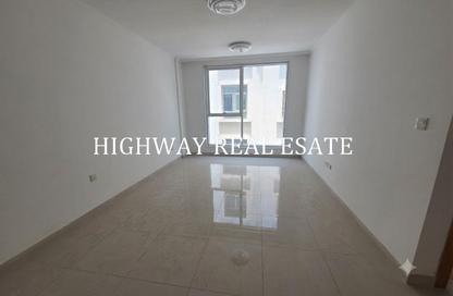 Apartment - 2 - 3 for rent in Muwaileh 29 Building - Muwaileh - Sharjah