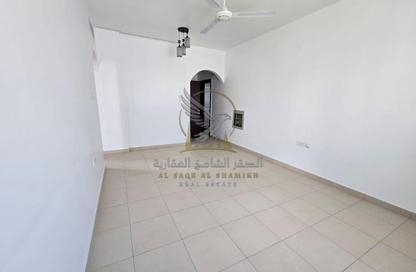 Apartment - 1 - 1 for rent in Al Qulaya'ah - Al Sharq - Sharjah
