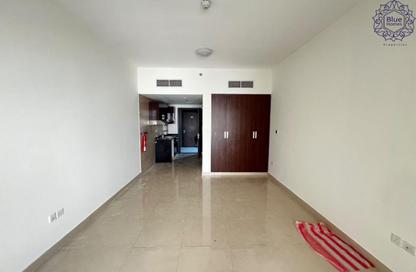 Apartment - Studio - 1 Bathroom for rent in Royal JVC Building - District 10 - Jumeirah Village Circle - Dubai