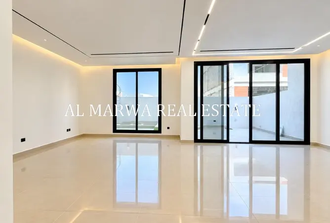 156925957 - Property Image 3