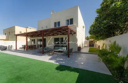 Villa - 4 Bedrooms - 3 Bathrooms for sale in Meadows 9 - Meadows - Dubai