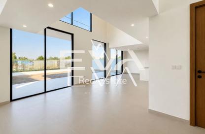 Villa - 4 - 6 for sale in Farm Gardens - The Valley - Dubai