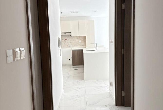 53173310 - Property Image 2