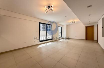 Apartment - 3 Bedrooms - 5 Bathrooms for rent in Haas Building - Jumeirah Garden City - Al Satwa - Dubai Apartment - 3 Bedrooms - 5 Bathrooms for rent in Haas Building - Jumeirah Garden City - Al Satwa - Dubai