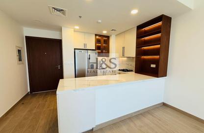 Apartment - 2 Bedrooms - 2 Bathrooms for sale in The Hamilton - Town Square - Dubai
