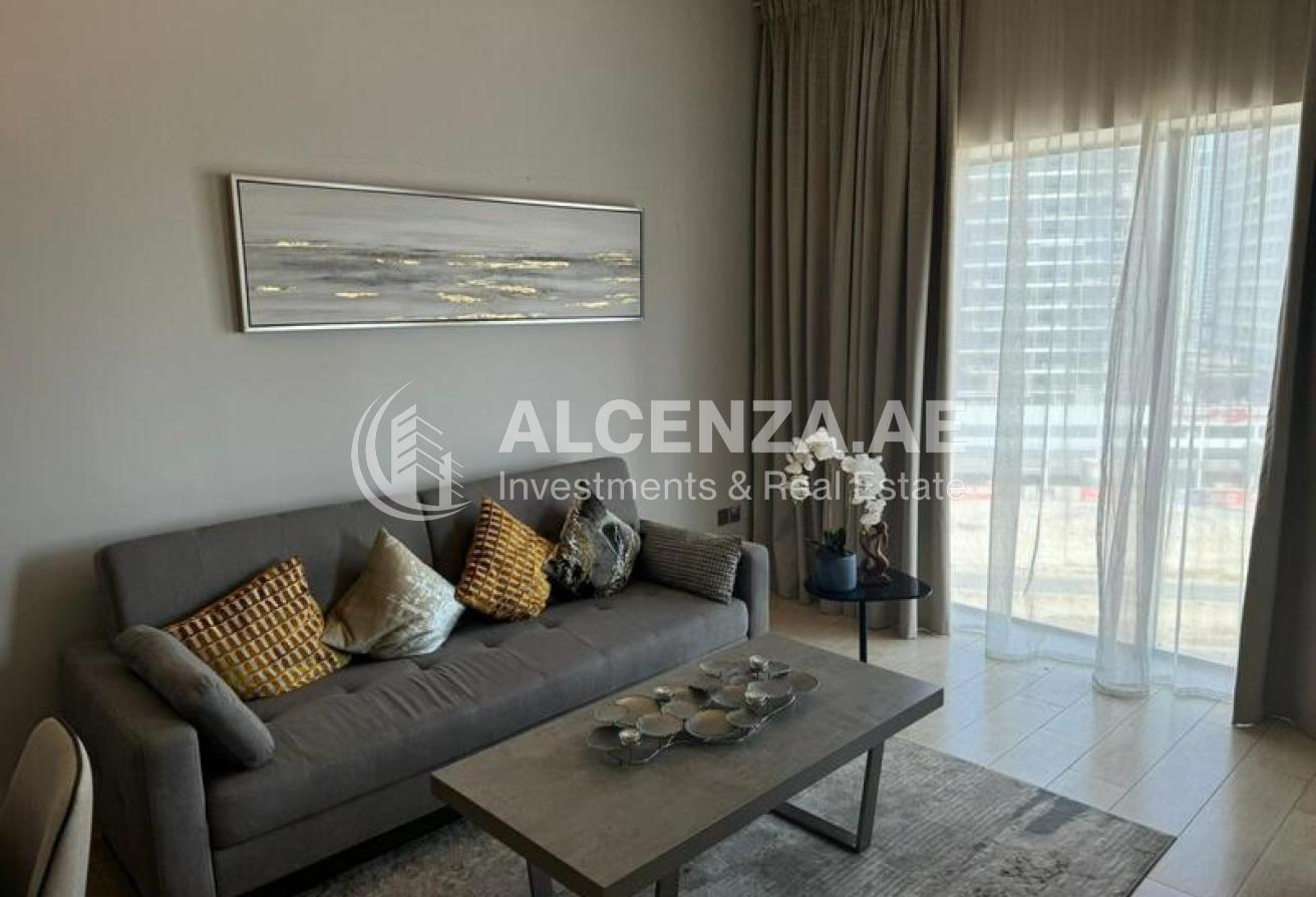 FURNISHED | SPACIOUS | COMMUNITY VIEW photo 10