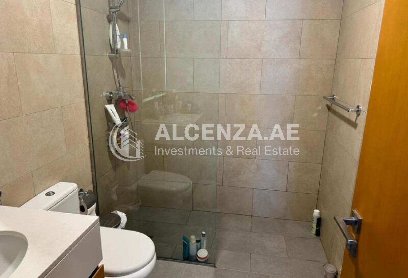FURNISHED | SPACIOUS | COMMUNITY VIEW photo 16