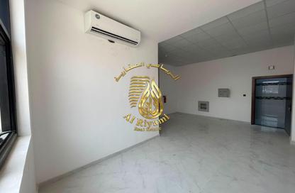 Apartment - Studio - 1 Bathroom for rent in Al Yasmeen 1 - Al Yasmeen - Ajman