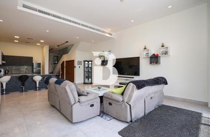 Townhouse - 4 - 5 for rent in Al Furjan West - Al Furjan - Dubai