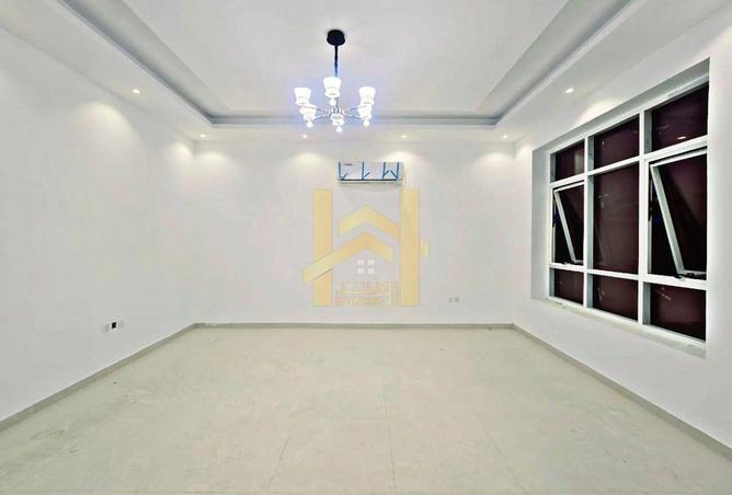 127008357 - Property Image 3