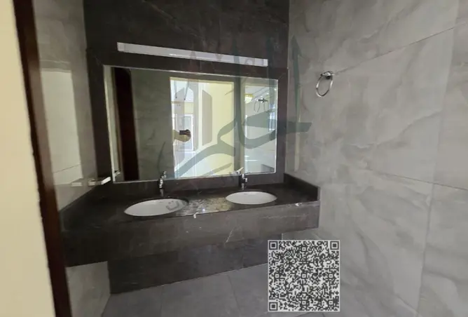 154184407 - Property Image 3
