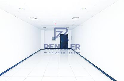 Office Space - Studio - 1 Bathroom for rent in Tamani Art Tower - Business Bay - Dubai