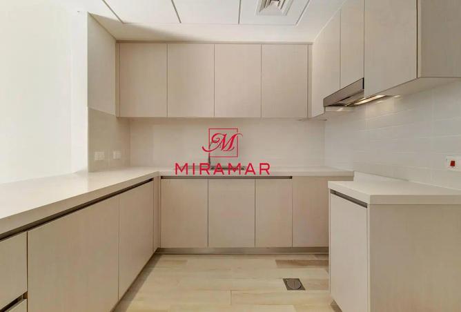 74635030 - Property Image 3